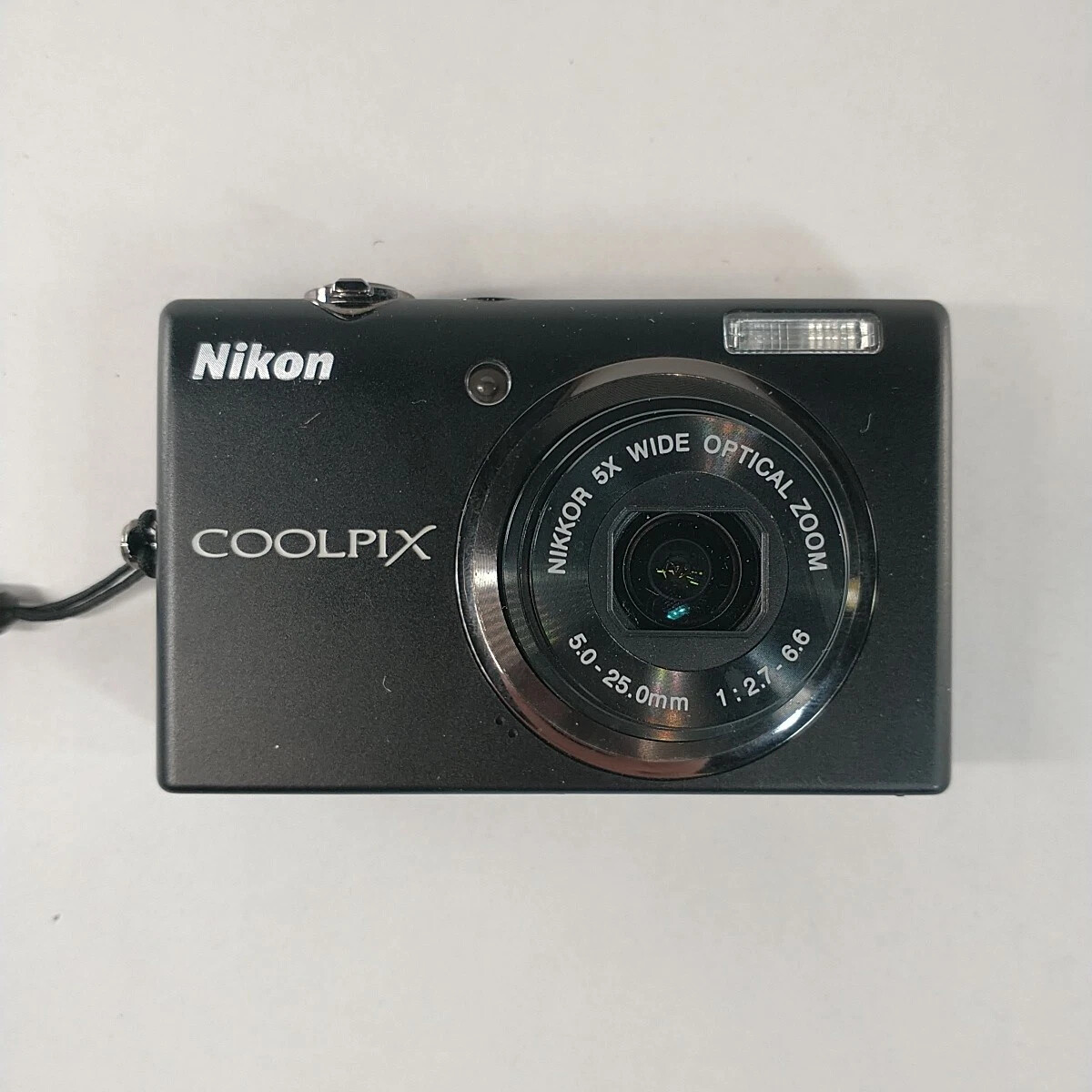 Nikon COOLPIX S570 12.0MP 5x Optical Zoom CCD Digital Camera 100