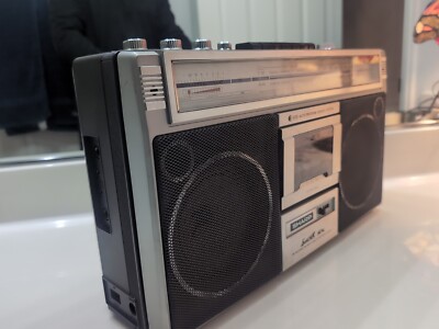 SHARP GF-228ST Stereo Radio Cassette Recorder Boombox Working