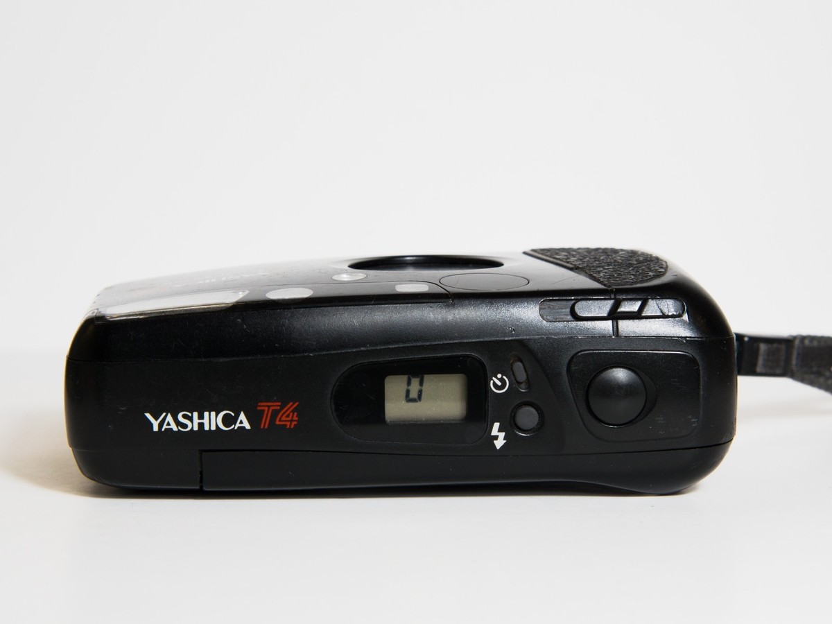 Yashica T4 Weatherproof Film Camera w/35mm f3.5 T* - TESTED | eBay
