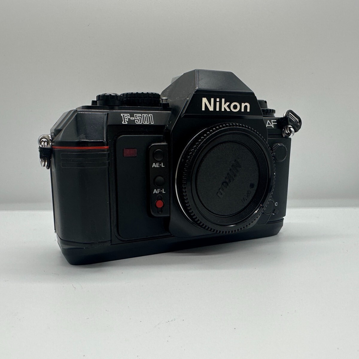 Nikon F-501 AF 35mm SLR Film Camera Body Only | eBay