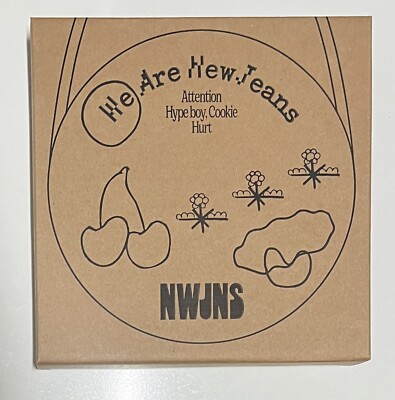 NEWJEANS - New Jeans 1st EP Limited Album [Bag Version] Black ver