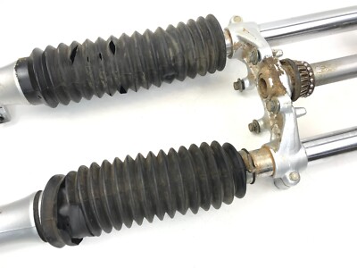 05 Yamaha TTR125 TTR 125 OEM Front Forks Shocks Tube Leg Triple