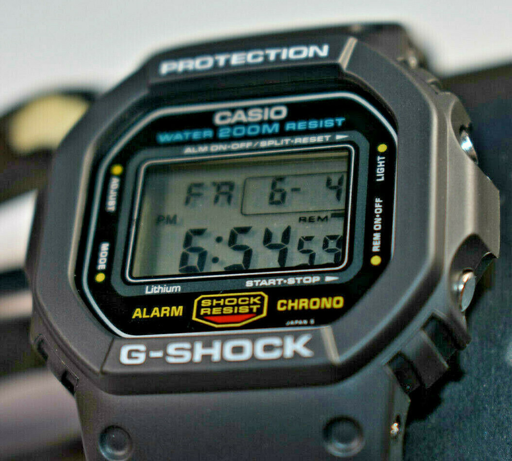 Casio G Shock Dw-5600c 691 Japan Screwback - Vintage and RARE