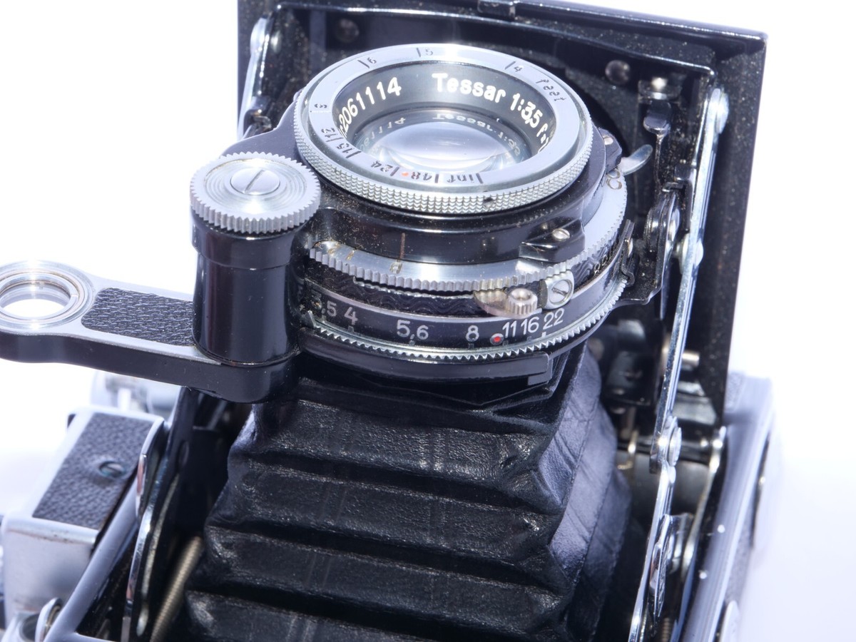 Zeiss Super-Ikonta A (531) 6x4.5cm Folding Camera. Zeiss Tessar