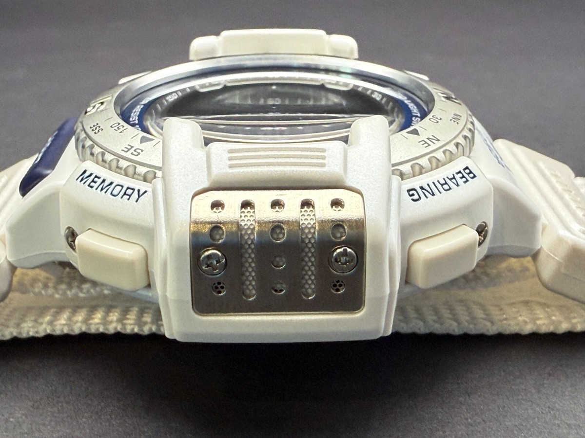 CASIO PROTREK PRO TREK PRT-40 White HR-V Limited Edition Qz Watch