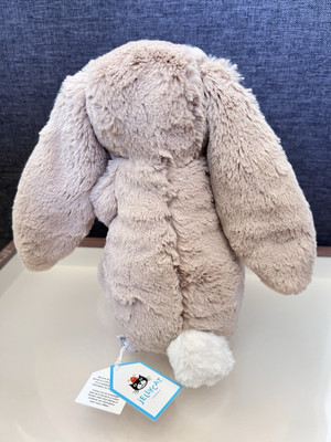 Jellycat Bashful Beige Bunny 'Birthday'-BNWT-100% Authentic | eBay