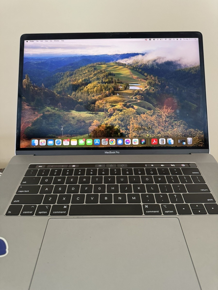 2018 Apple MacBook Pro 15 inch Laptop - 32GB RAM 1TB MEMORY