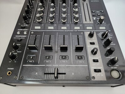 Pioneer DJM-700 Black Digital DJ Mixer 4-Channel | eBay