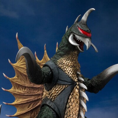 BANDAI Gigan 1972 50th Anniv. S.H.MonsterArts Figure Godzilla VS