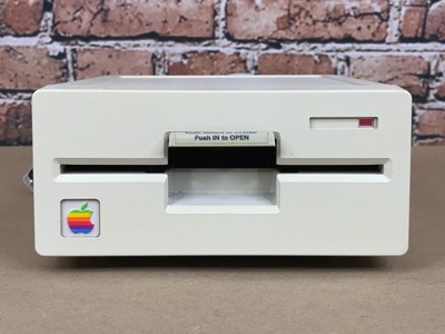Vintage Apple 5.25 Floppy Drive for Apple II Computers A9M0107