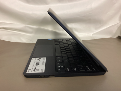 ASUS Eeebook X205TA 11.3in. (32GB, Intel Atom, 1.33GHz, 2GB