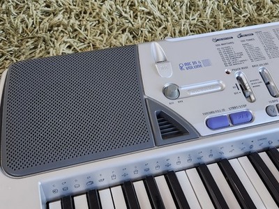 Casio CTK-496 Electronic Keyboard with 61 Full-Size Keys