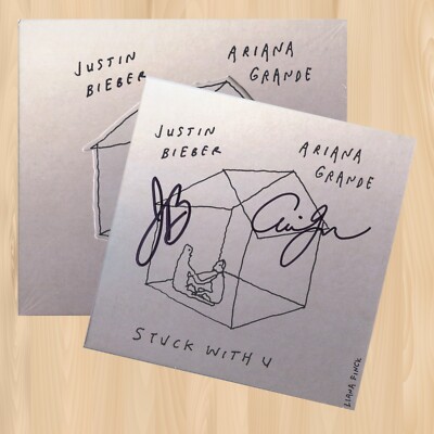 AUTOGRAPHED---- ARIANA GRANDE and JUSTIN BIEBER stuck with u CD