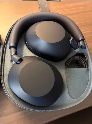 Never used Wh-1000 xm6, no box, Un-used charging cable and 3.5mm