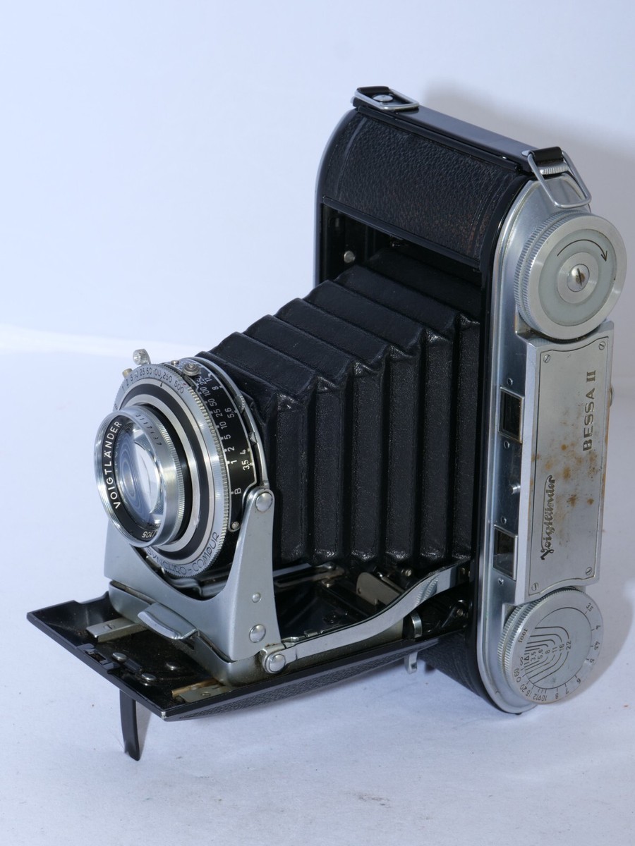Voigtlander BESSA II 6x9cm 120 Film Camera. COLOR-SKOPAR 105mm f3