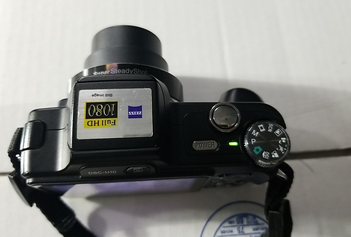 Sony Cyber-shot DSC-H10 8.1MP Digital Camera - Black for sale