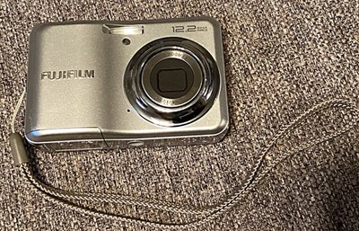 Fujifilm FinePix A220 12.2MP Digital Camera 3x Optical Zoom (For