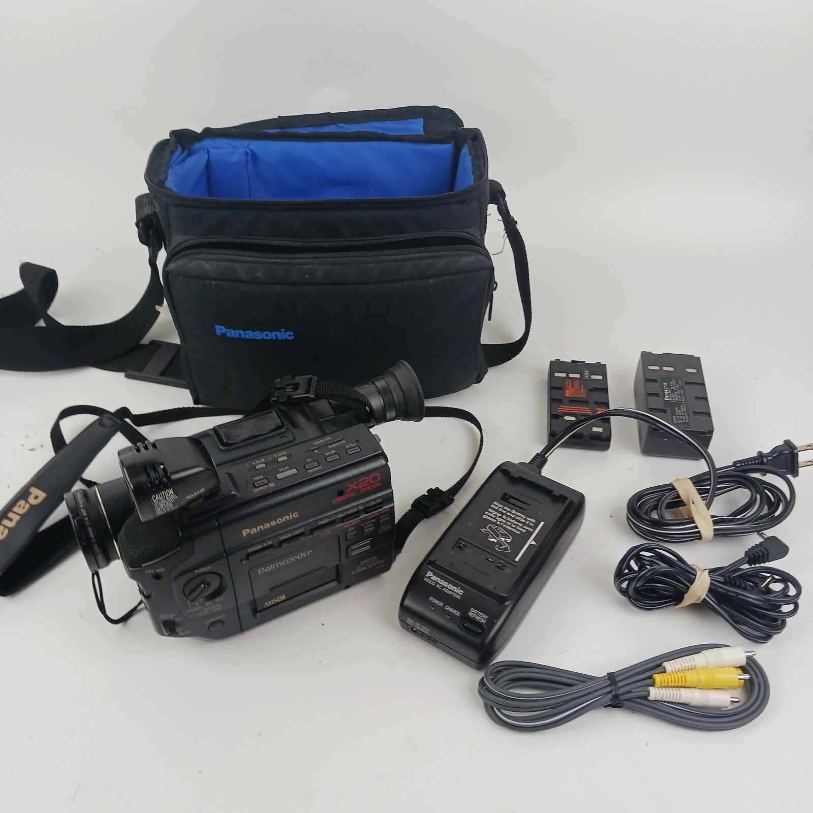 Panasonic Black VHS-C X20 Zoom Digital E15 Stabilization