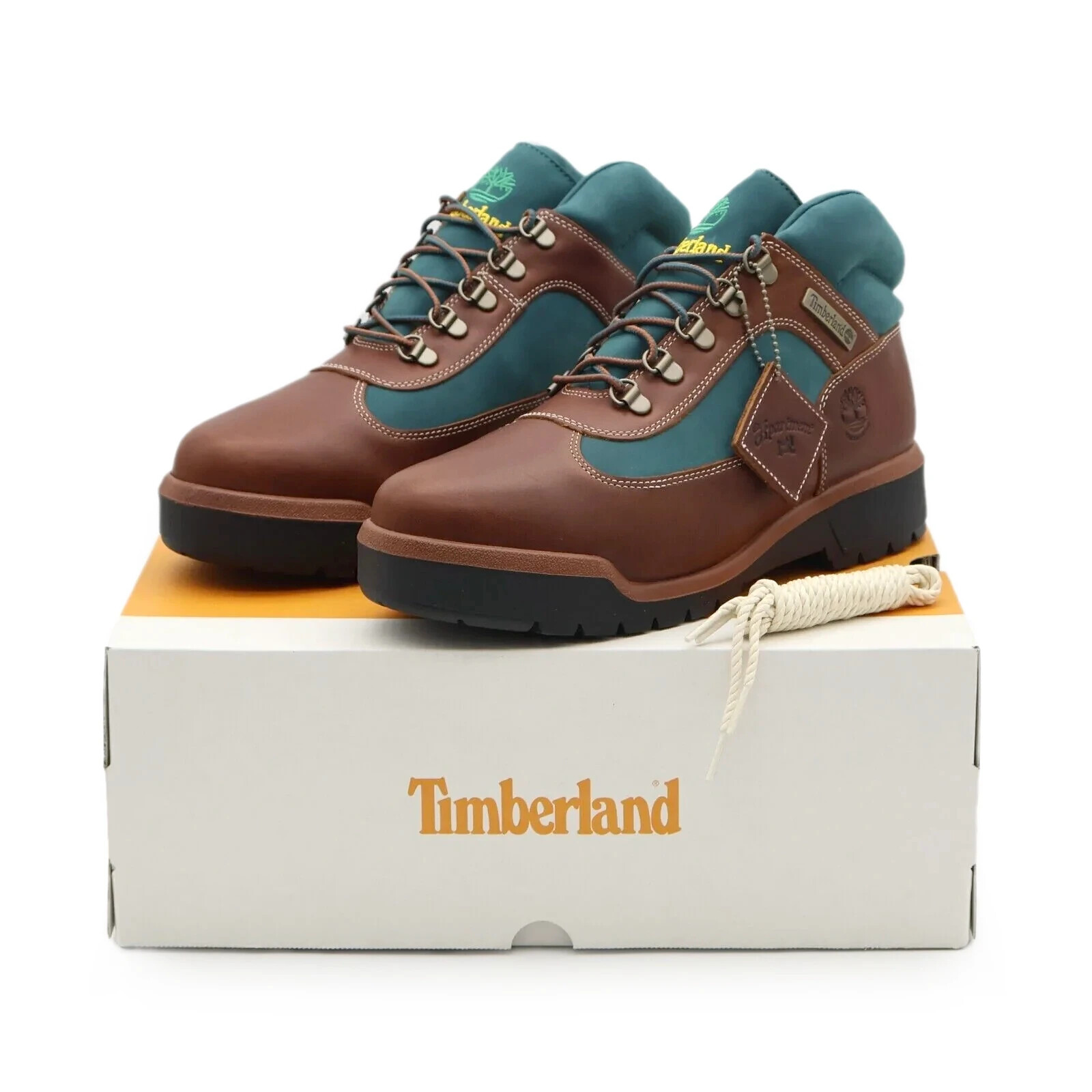 TB0A6DSWEDO the Apartment Timberland Field Boot The Old Man & The