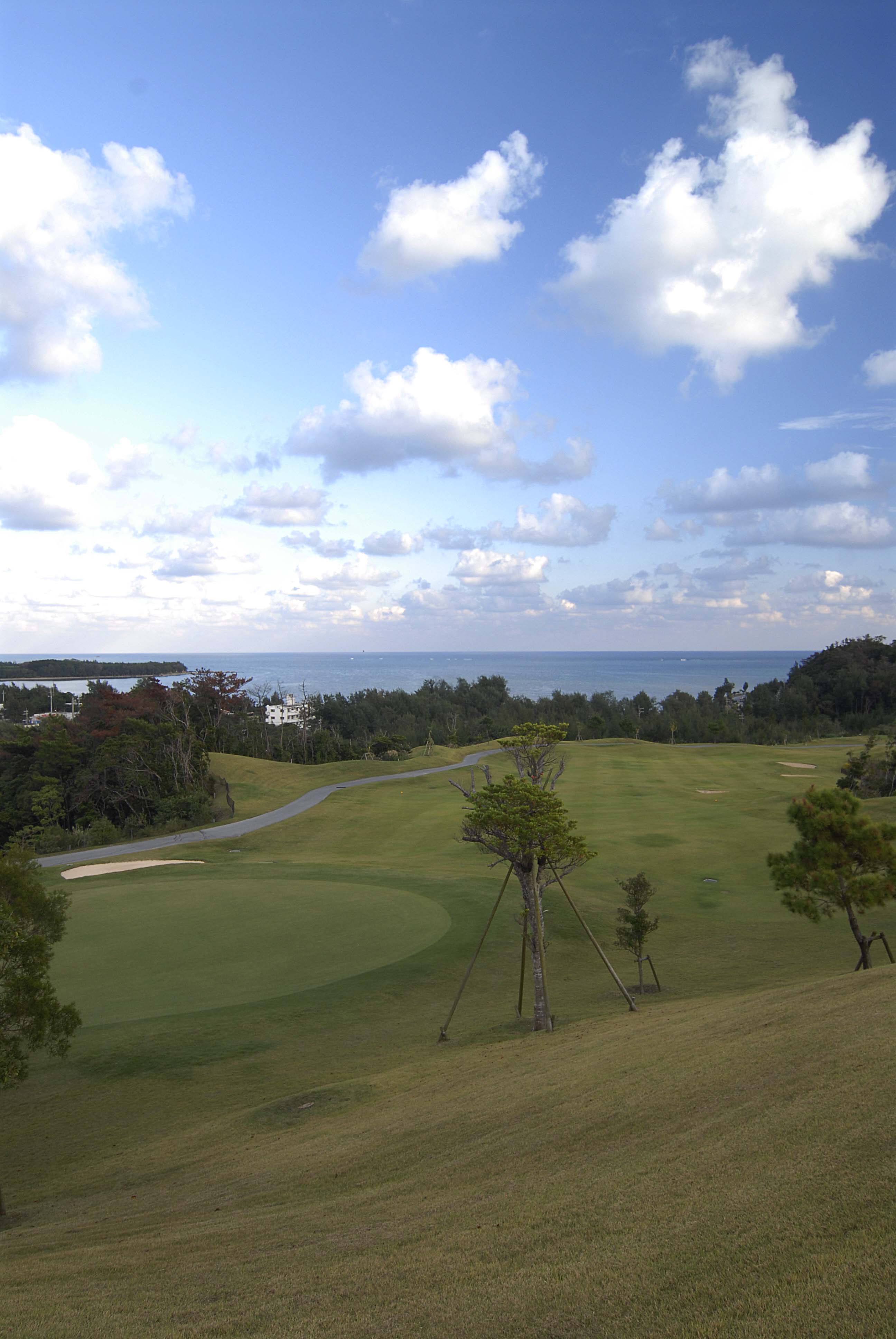 宜野座カントリークラブを予約する｜GDOゴルフ場予約