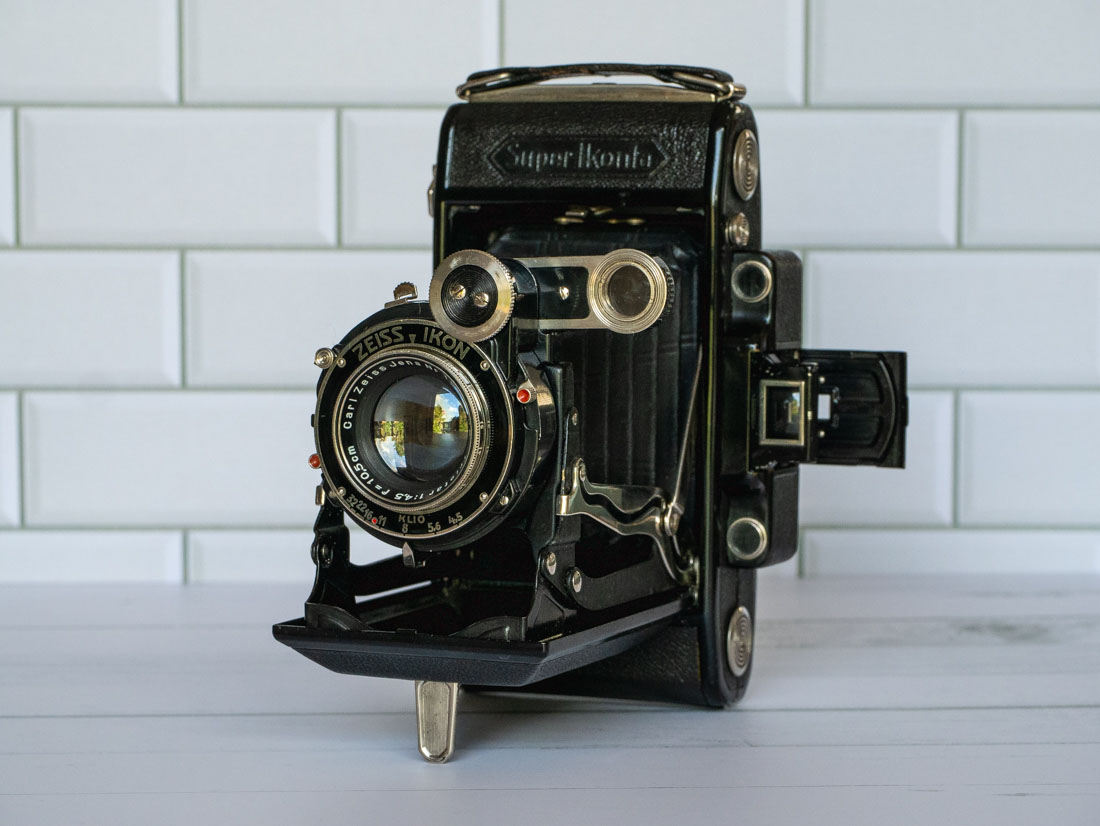 Zeiss Ikon Super Ikonta C 530/2 – Early Ikonic - Photo Thinking