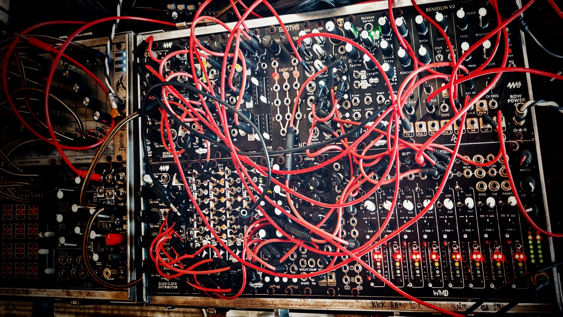 MOOG DFAMレビュー – JunkYardMachineMusic