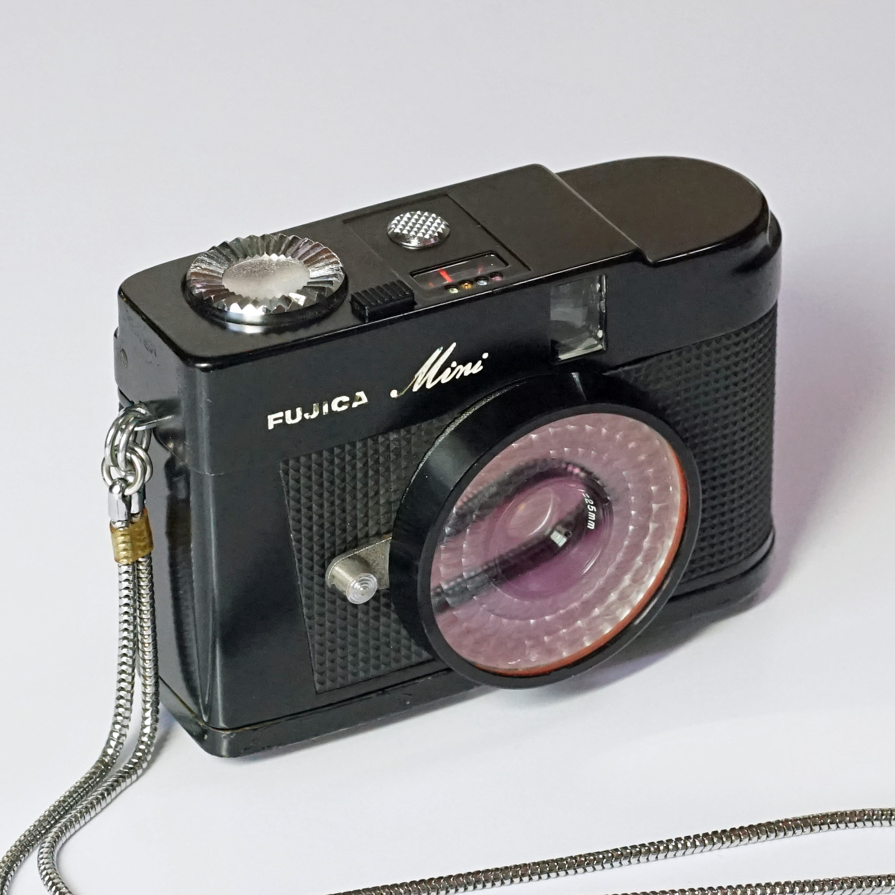 売り切れ FUJIFILM FUJICA MINI（中古 フィルムカメラ 35mm ハーフ