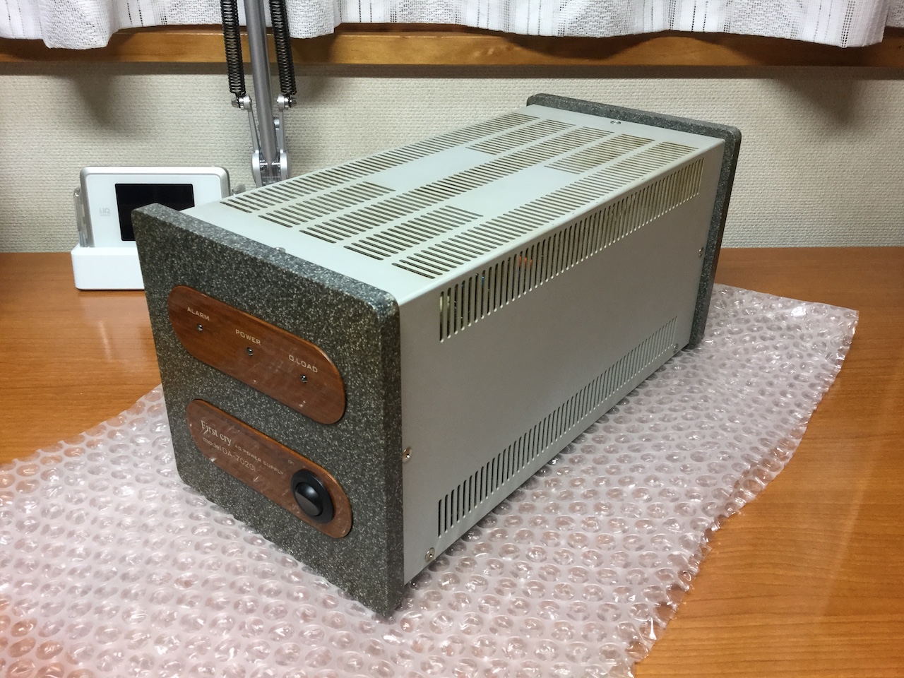 真空管アンプ電源トランスの唸り対策に「光城精工 First cry DA-7020i