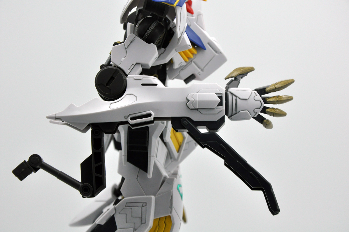 Review: 1/100 Full Mechanics Gundam Barbatos Lupus Rex - Gunpla 101