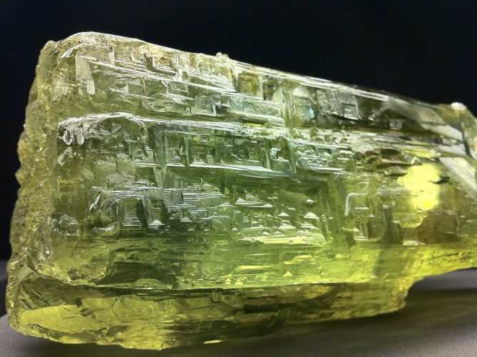 ヘリオドール/ゴールデンベリル（緑柱石の一種/りょくちゅうせき