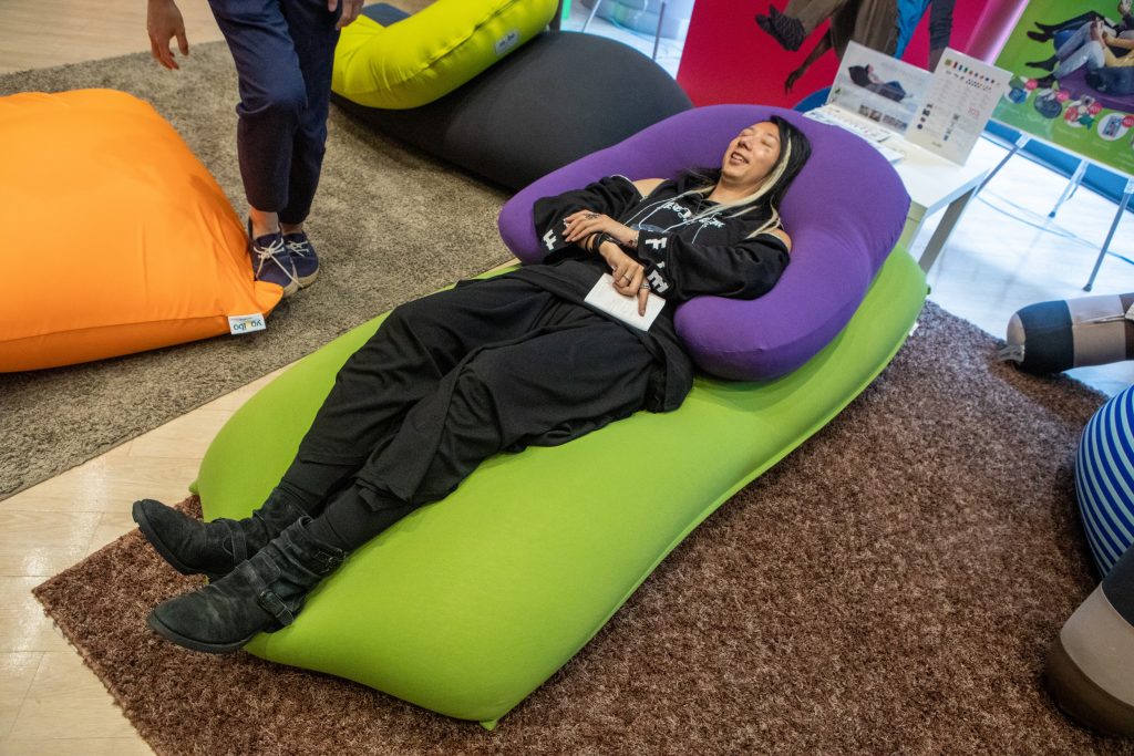 ホームクリーニング済】 Yogibo Max ライムグリーン ヨギボーマックス