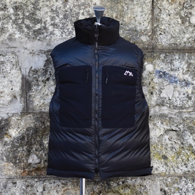 CMF OUTDOOR GARMENT 】映画『ノマドランド』から着想。現代を生き抜く