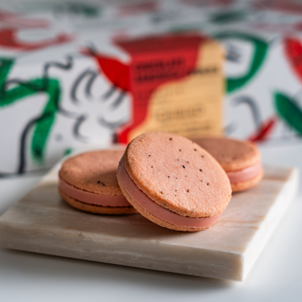 チョコサンドクッキー〈いちごマスカルポーネ〉12個入りBOX