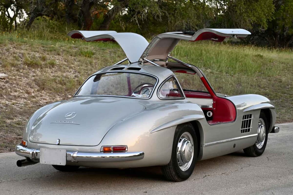 2億5500万円は極めて順当。メルセデス・ベンツ「300SL」はどうして