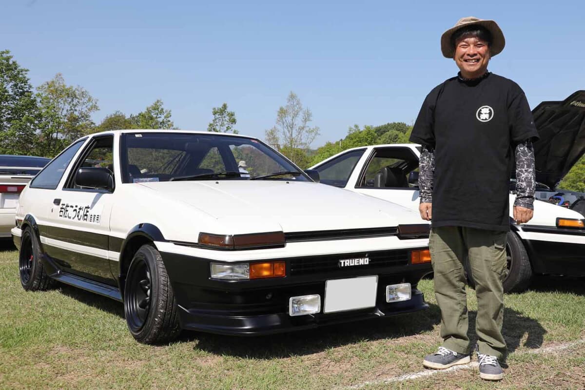 パンダトレノ」のベースはトヨタ「カローラレビン」…純正戻しにして