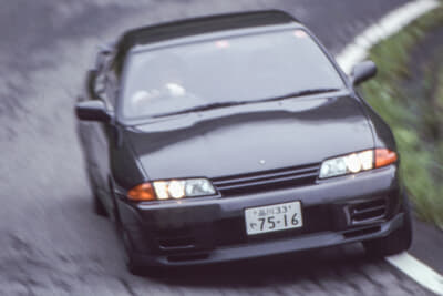 サーキットで無双したR32GT-Rの4WD「アテーサE-TS」！ なんと同じ