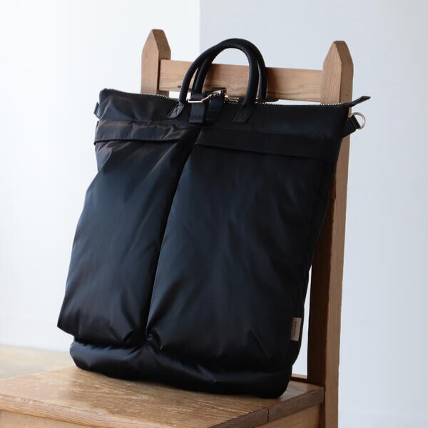 BEAMS LIGHTS / ナイロン ヘルメットバッグ | マルイウェブチャネル