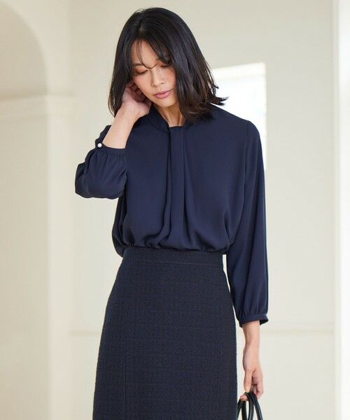 セール】 【洗える】バックサテンアムンゼン ボウタイ付き ブラウス