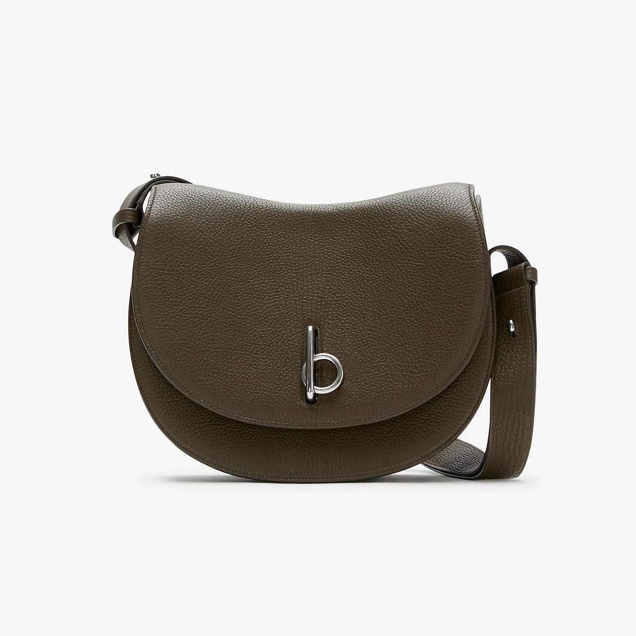 滝沢眞規子さんが着こなす！賢者のお買い物【新アイコンバッグ