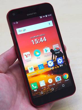 写真で見る実質約1万円のタフネススマホ「DIGNO F」――6月24日発売