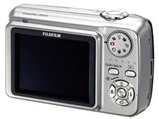 手軽に9メガ――コンパクトデジカメ「FinePix A900」 - ITmedia NEWS