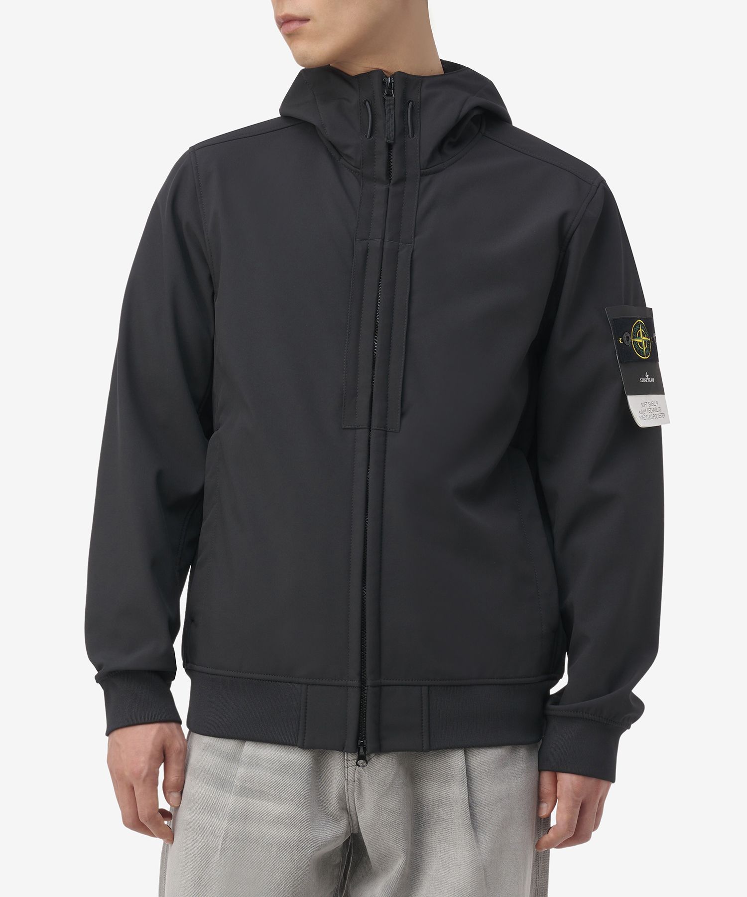 MUSINSA公式 | STONE ISLAND 男性ワッペンパッチソフトシェルフード