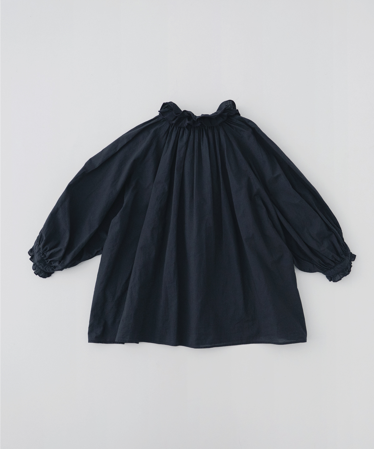 コットンリネンフリルギャザーボイルブラウス｜nest Robe / CONFECT