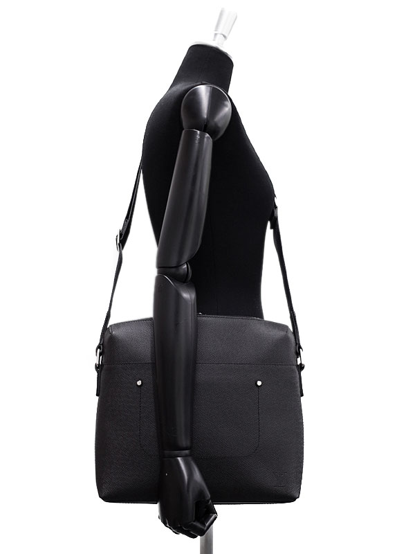 LOUIS VUITTON】ルイヴィトン『タイガ グリゴリ メッセンジャー PM