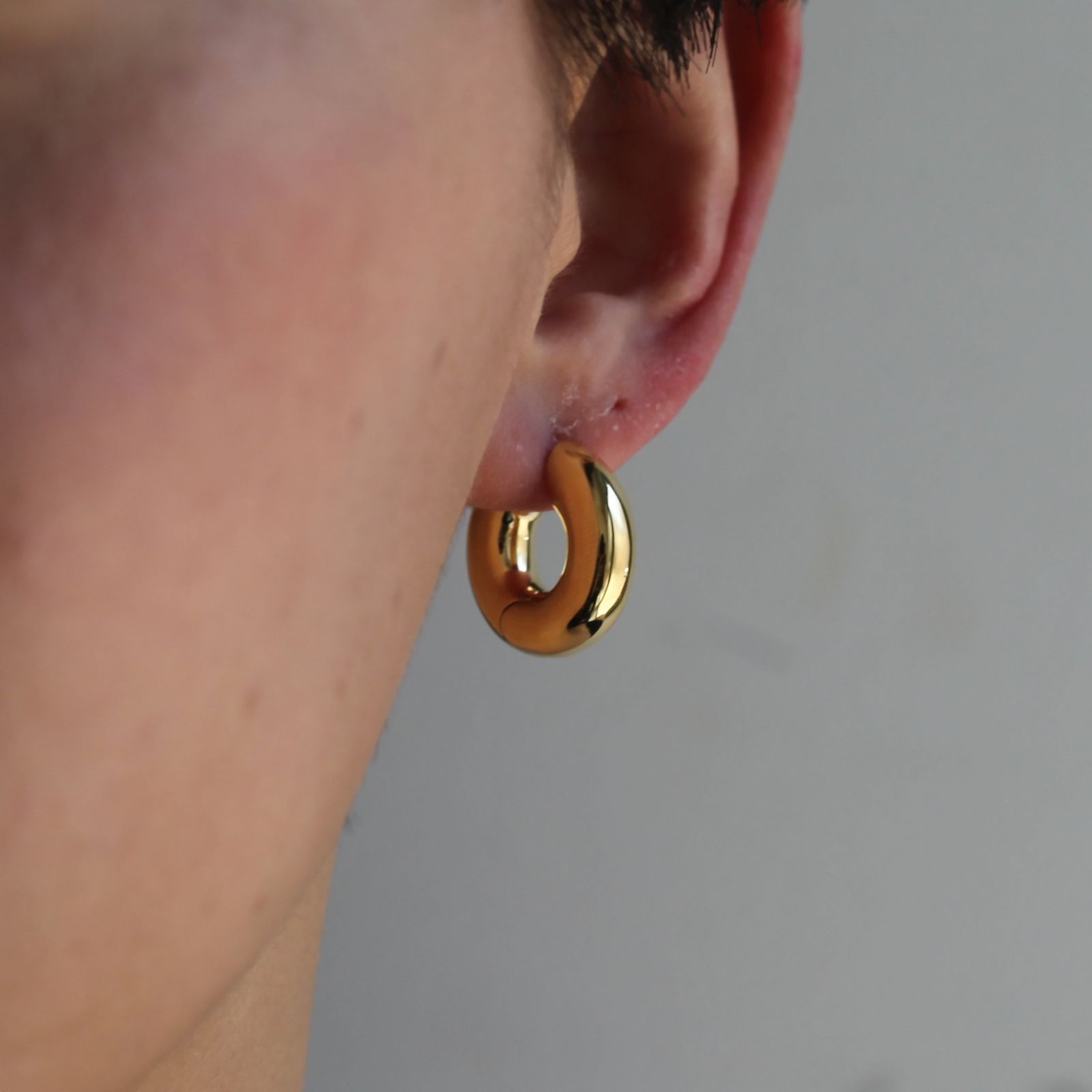 TOMWOOD - 【残り一点】Chunky Hoops Small(GOLD) | ACRMTSM ONLINE STORE