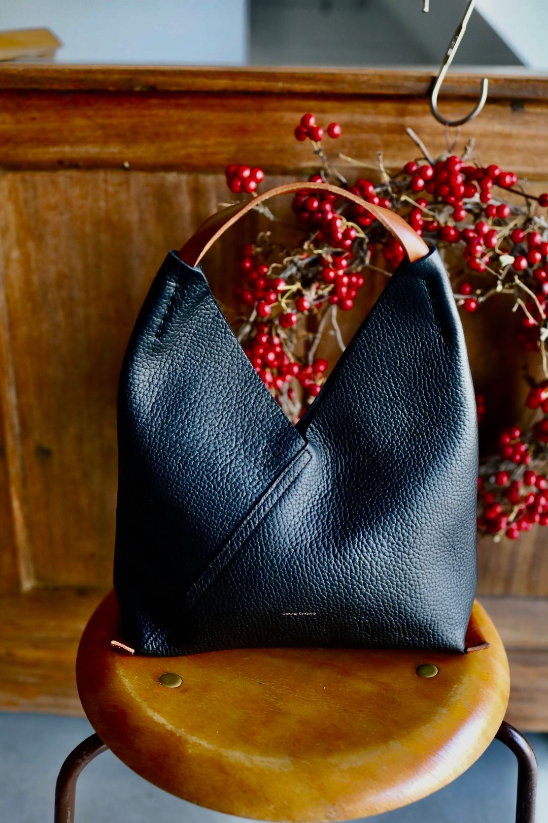 Hender Scheme - エンダースキーマ バッグ triangle bag(wt-rb-trb