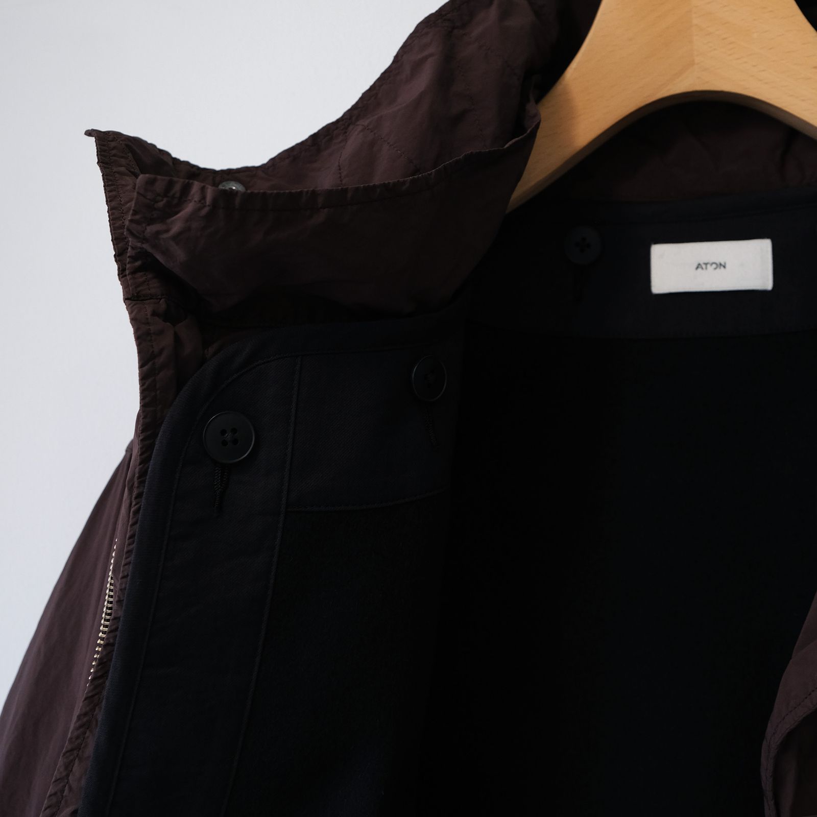 ATON - Air Weather Short Mods Coat -コート-（Brown / ブラウン