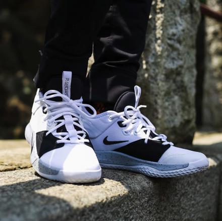 国内8月1日発売予定】ナイキ PG3 EP ホワイト/ブラック-ウルフ グレー