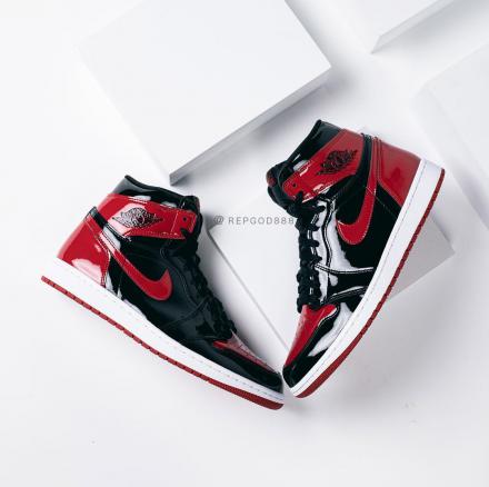 国内1月15日発売予定】 ナイキ エアジョーダン1 レトロ ハイ OG