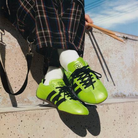 国内12月20日発売予定】 アディダス オリジナルス ウィメンズ